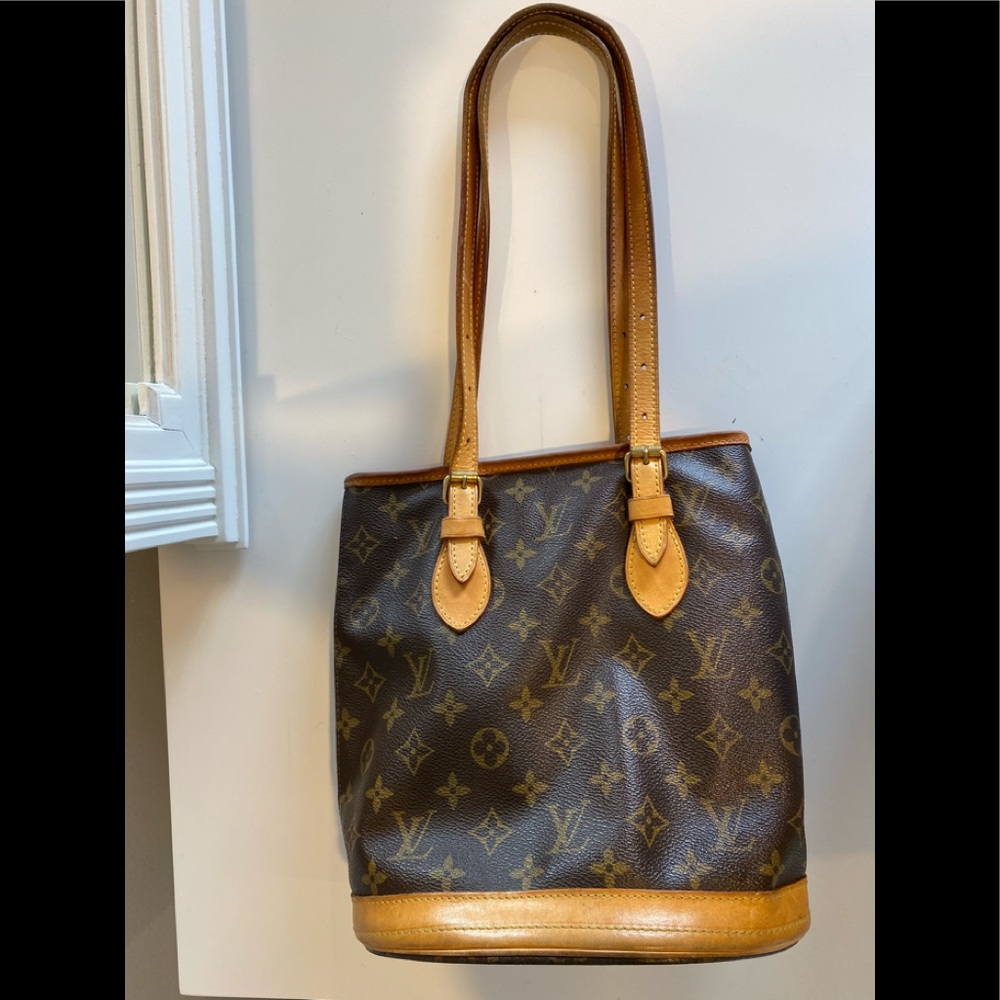 Louis Vuitton Pocketbook / Purse / Bag